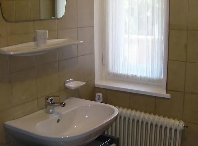 Apartmanhotel Ingrid 4*