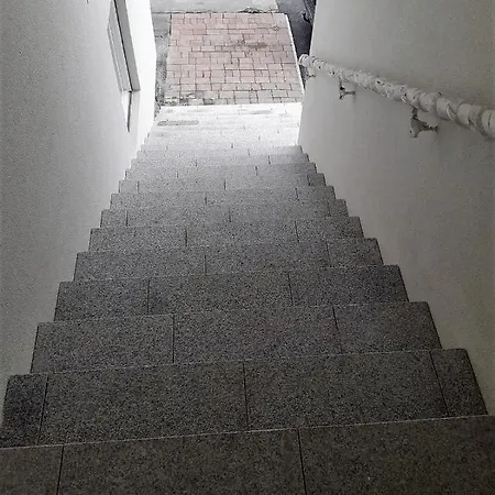 מלון דירות Ingrid