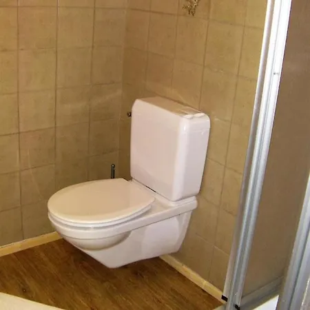 Ingrid 4* אלמאו