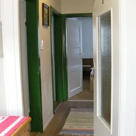 מלון דירות Ingrid