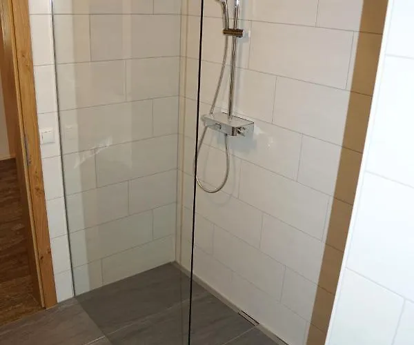 Ingrid Apart Otel 4*